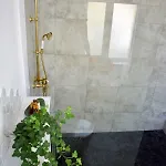 Voya - A Luxury Oasis In The Old Town *