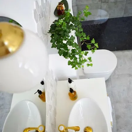 Apartment Voya - A Luxury Oasis In The Old Town