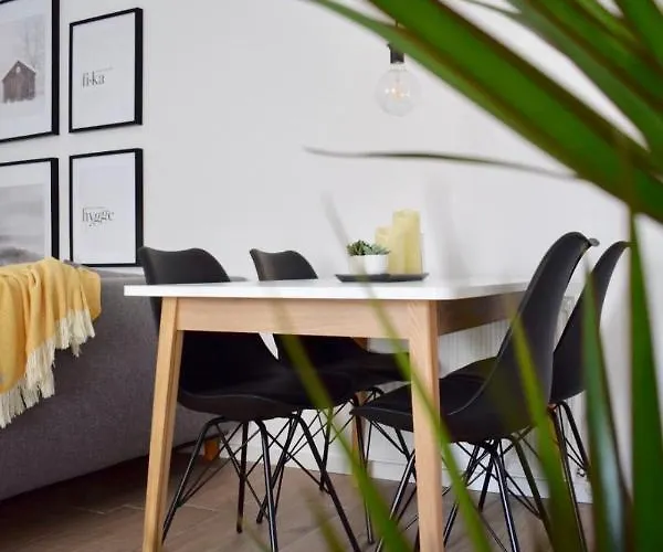 Voya - A Luxury Oasis In The Old Town Apartment *